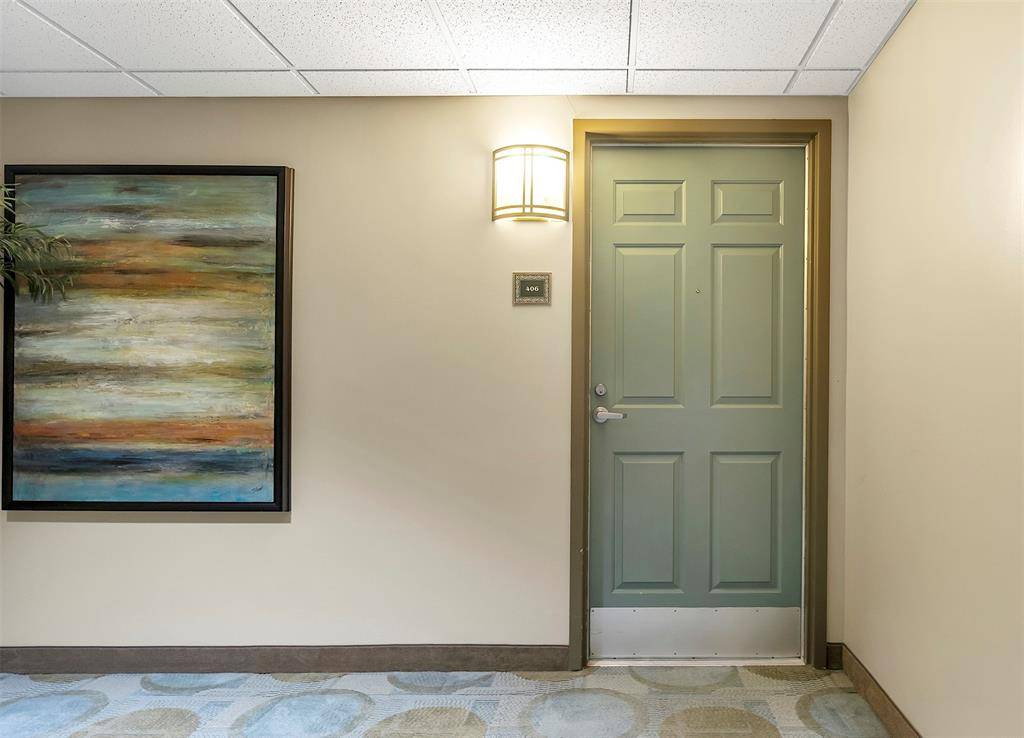 Fort Lauderdale, FL 33308,3020 NE 32nd Ave #406