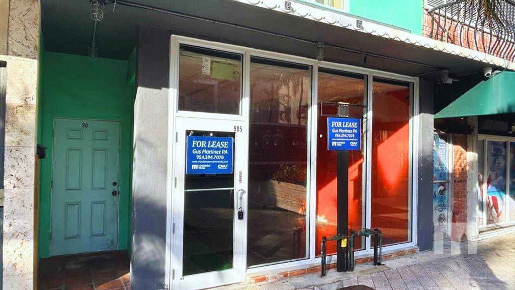 Fort Lauderdale, FL 33304,905 Sunrise Ln