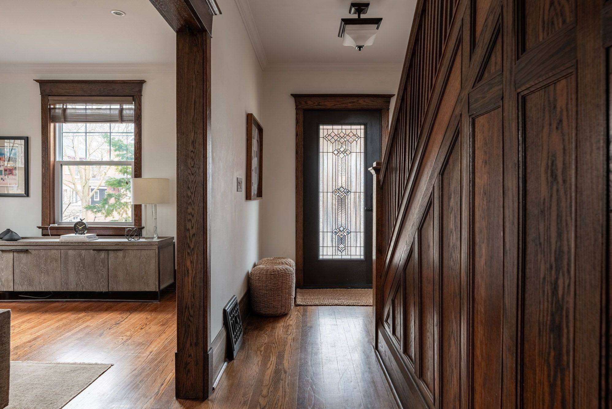 Aurora, ON L4G 1K6,77 Catherine AVE