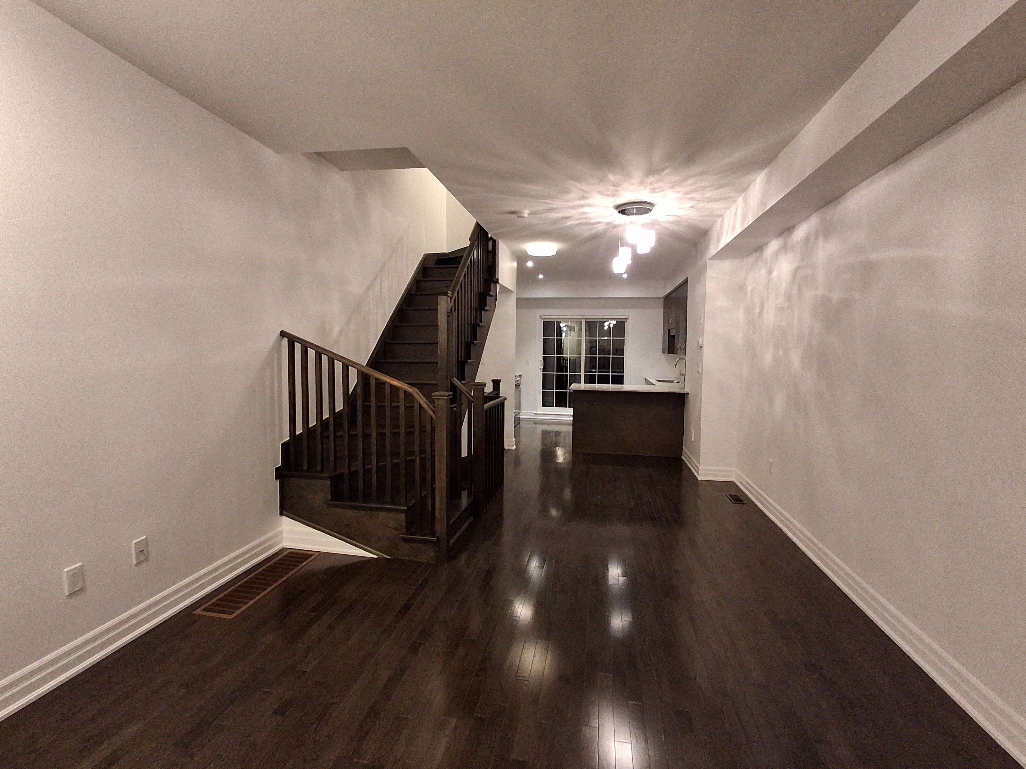 Toronto W01, ON M6S 3J1,8 Windermere AVE #15