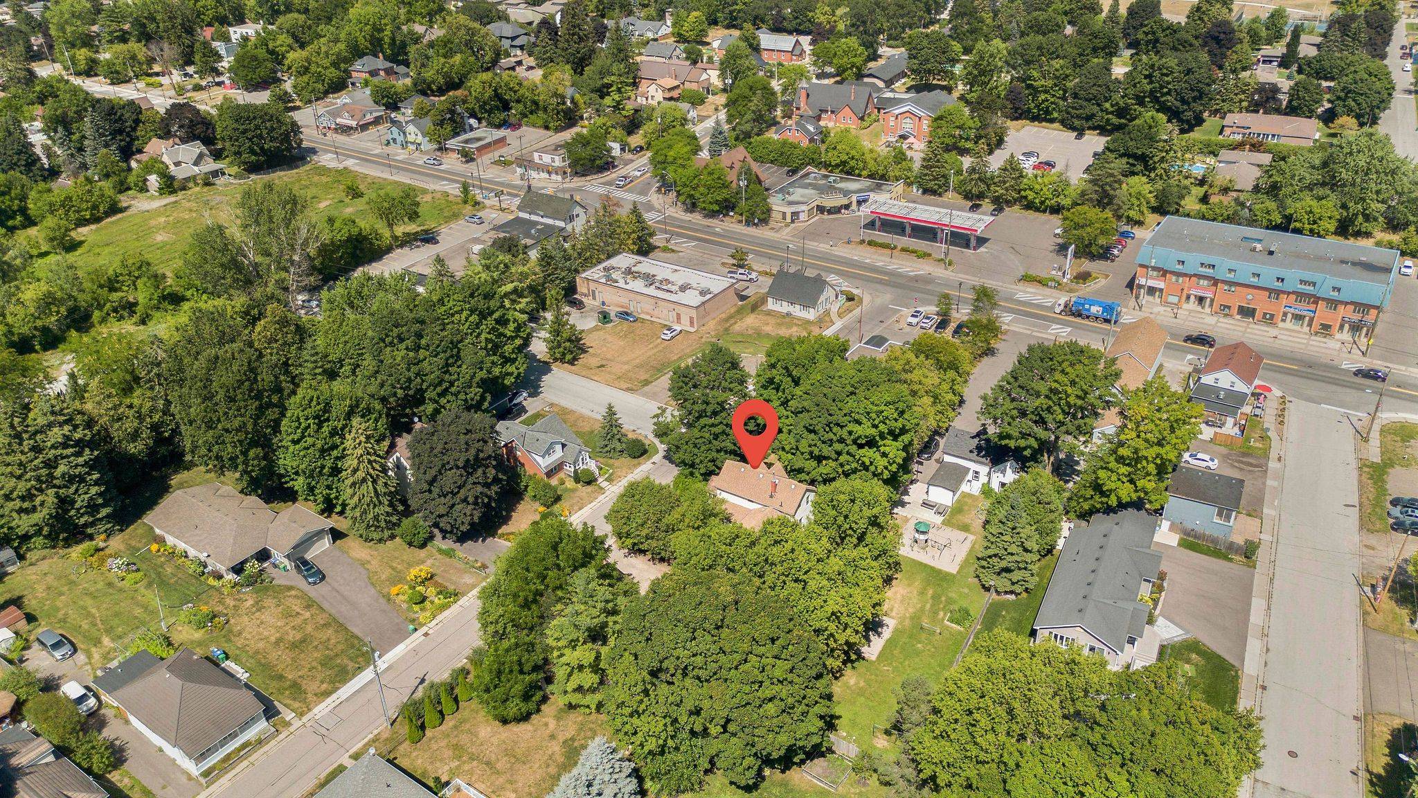 Caledon, ON L7C 1G1,2 Parsons AVE