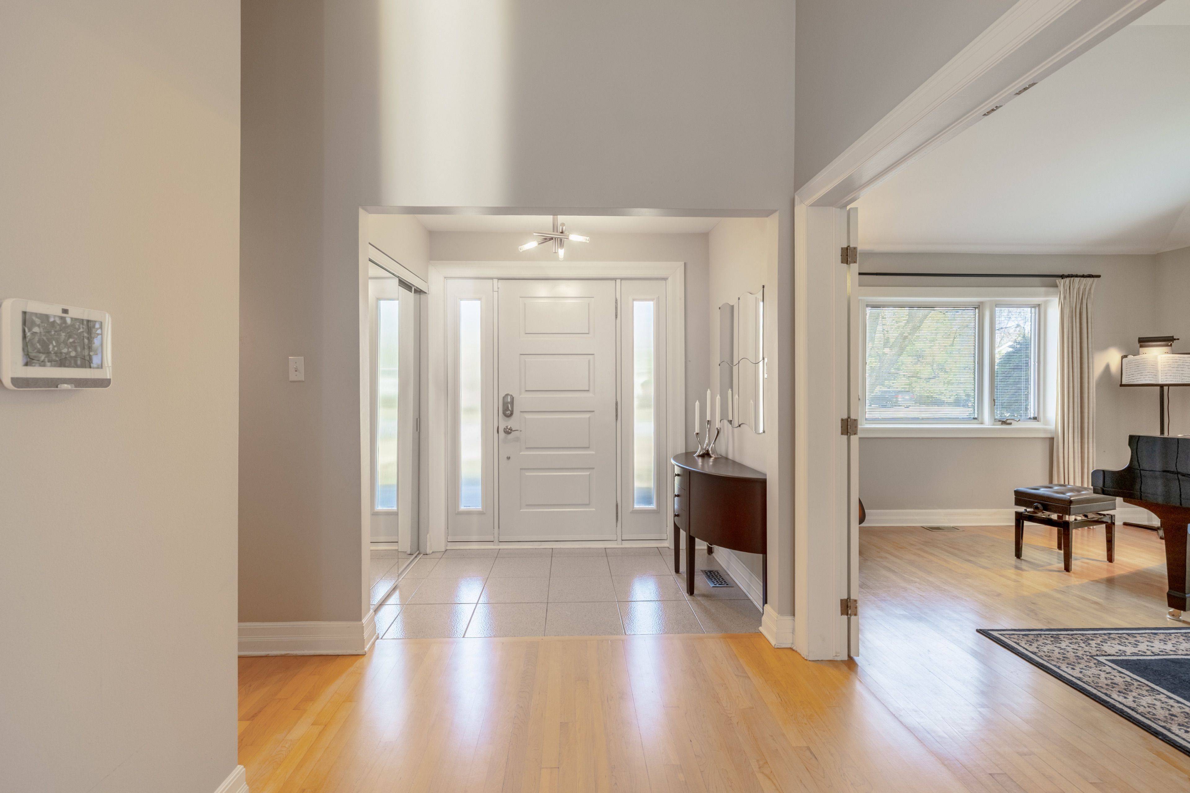 Beacon Hill North - South And Area, ON K1J 7E4,55 Delong DR