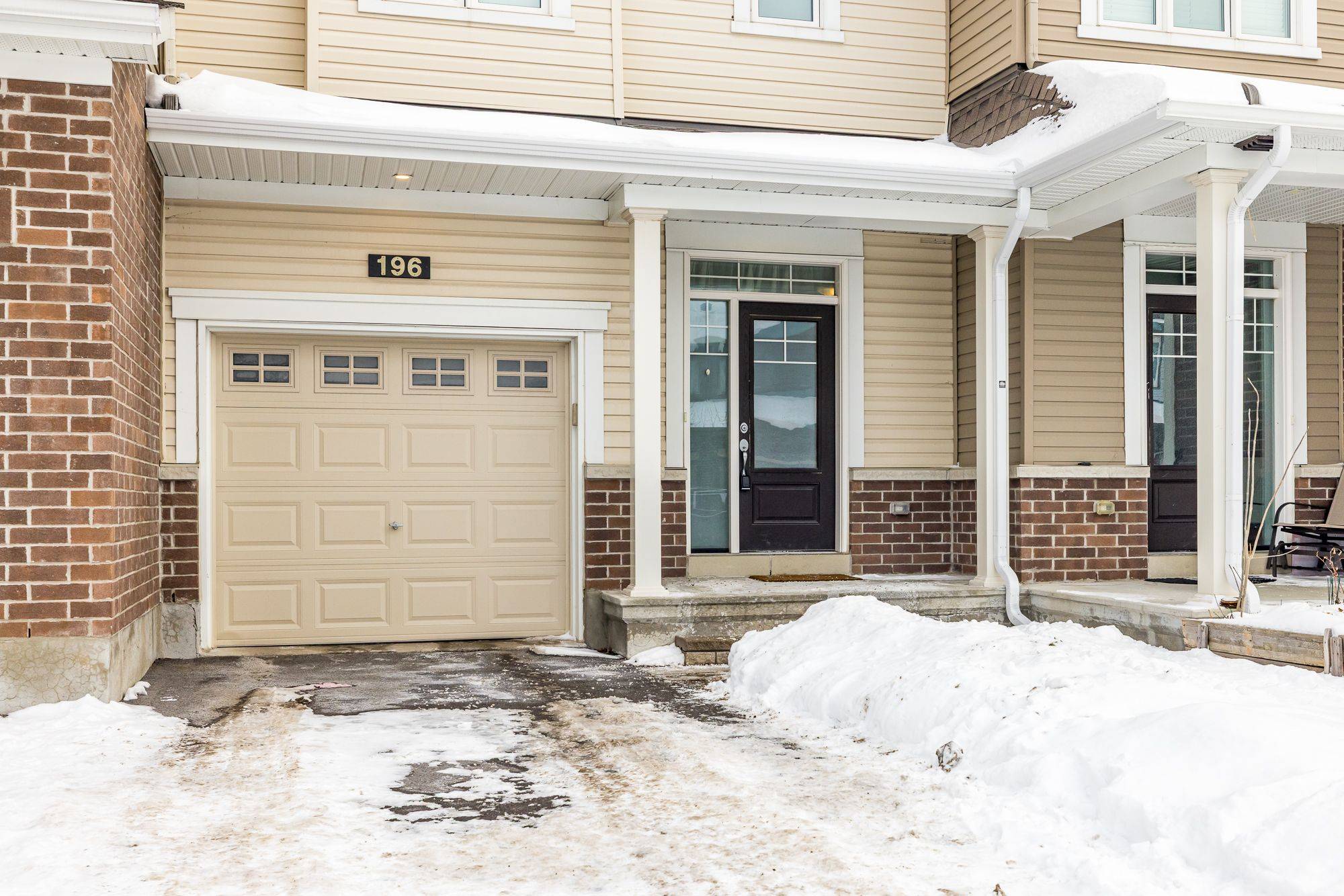 Stittsville - Munster - Richmond, ON K2S 0C2,196 BANDELIER WAY