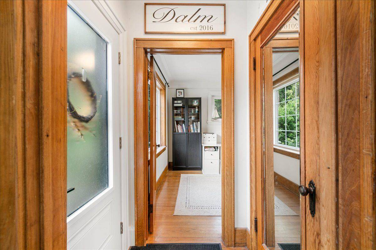 Tillsonburg, ON N4G 2E7,15 Mckenzie ST