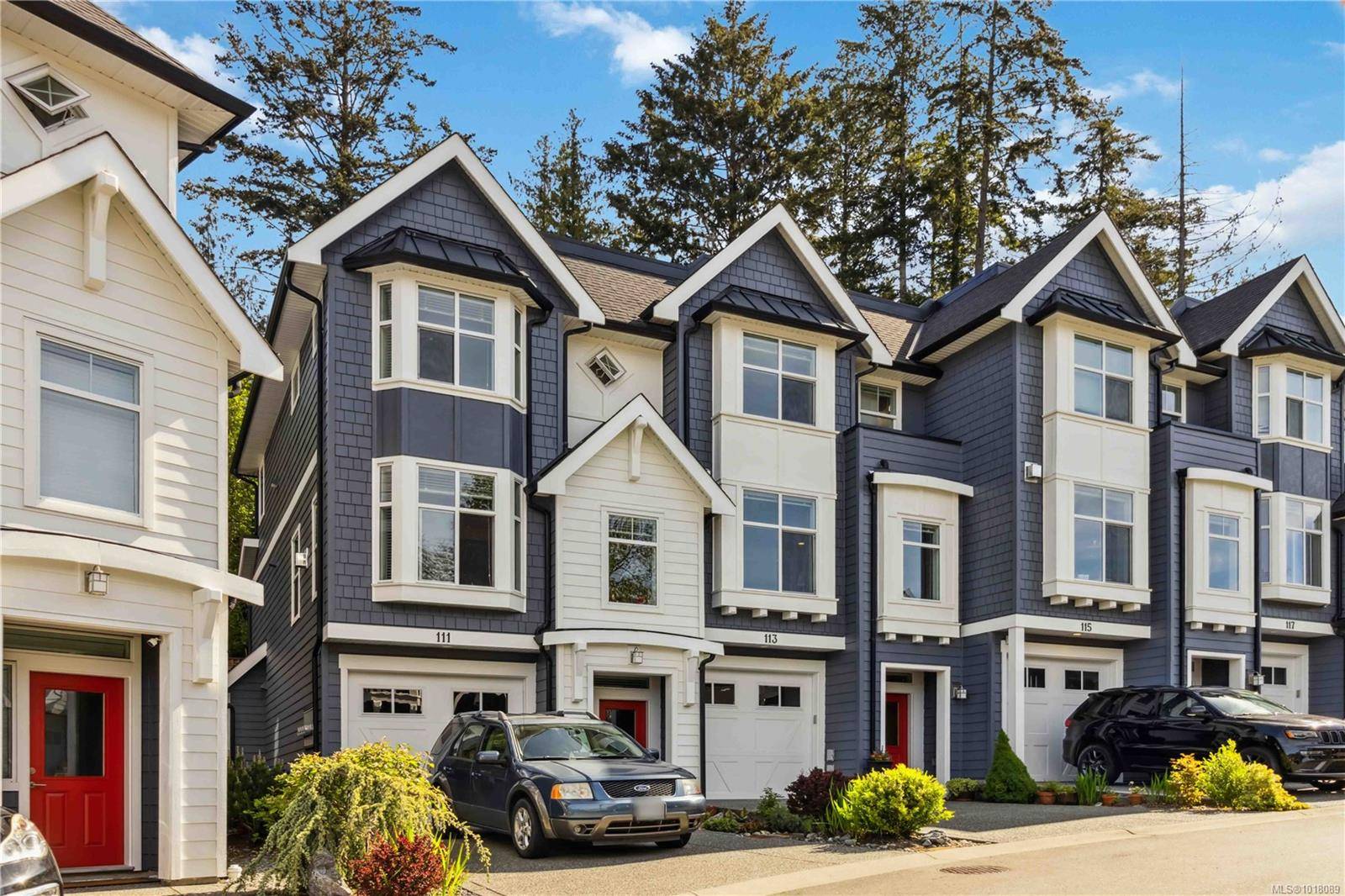 Langford, BC V9C 2Y2,1064 Gala Crt #113