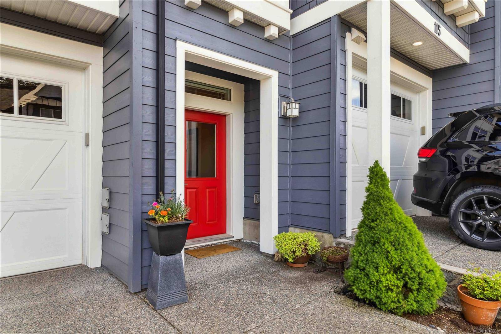 Langford, BC V9C 2Y2,1064 Gala Crt #113