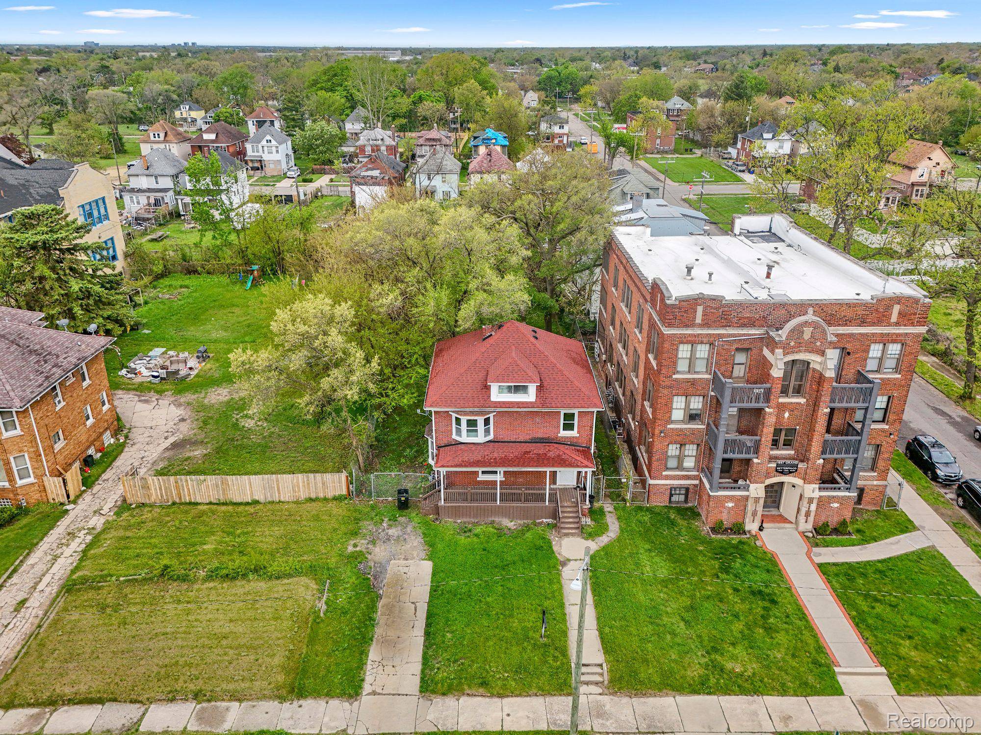 Detroit, MI 48208,1881 W GRAND BLVD