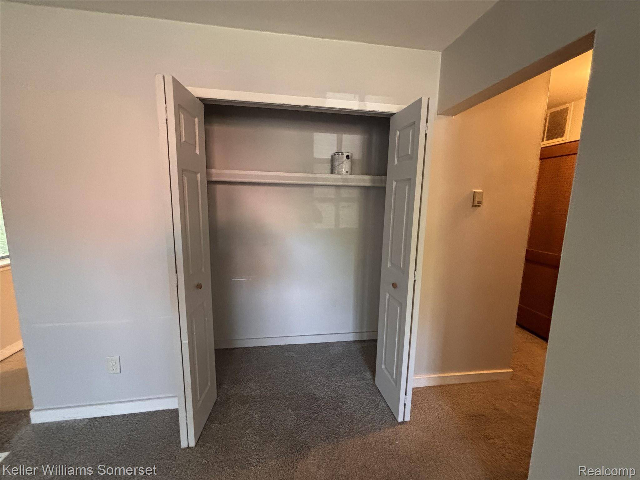 Lincoln Park, MI 48146,4072 Agnes Ave