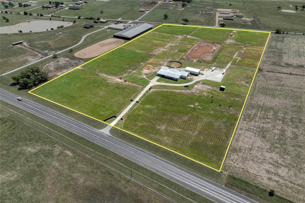 Whitesboro, TX 76273,15084 US Highway 377