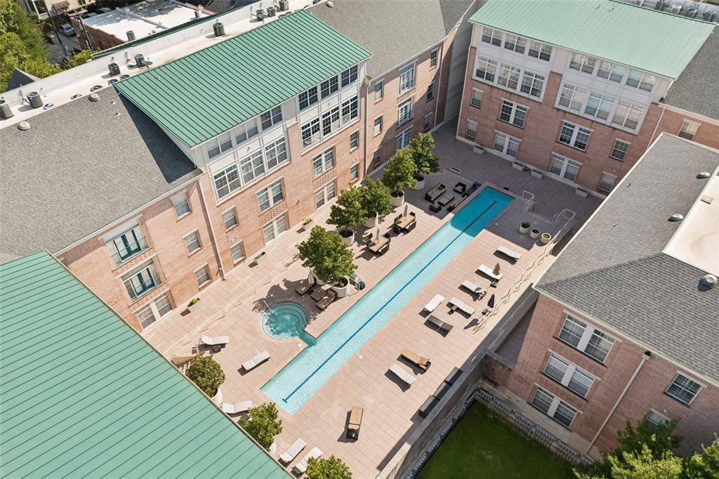 Dallas, TX 75204,2305 Worthington Street #322