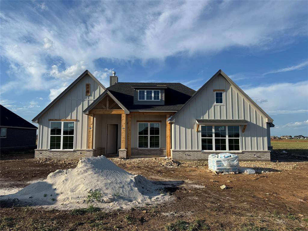 Godley, TX 76044,132 Grey Wolf