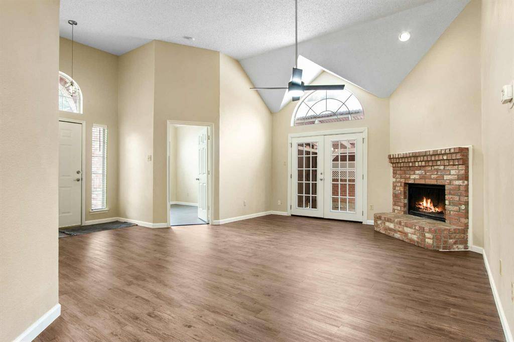 Rowlett, TX 75089,6510 White Oak Drive