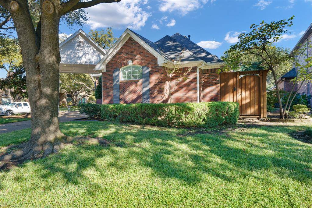 Plano, TX 75024,7012 Ivory Court