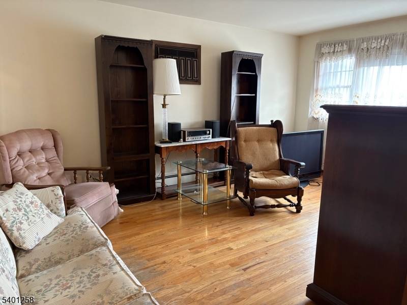 Lyndhurst Twp., NJ 07071,401 Stuyvesant Ave