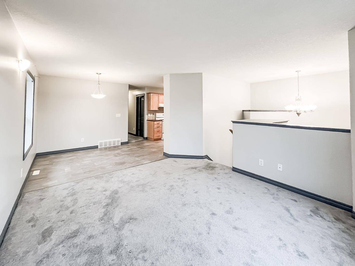 Grande Prairie, AB T8W 0A9,25 Pinnacle XING