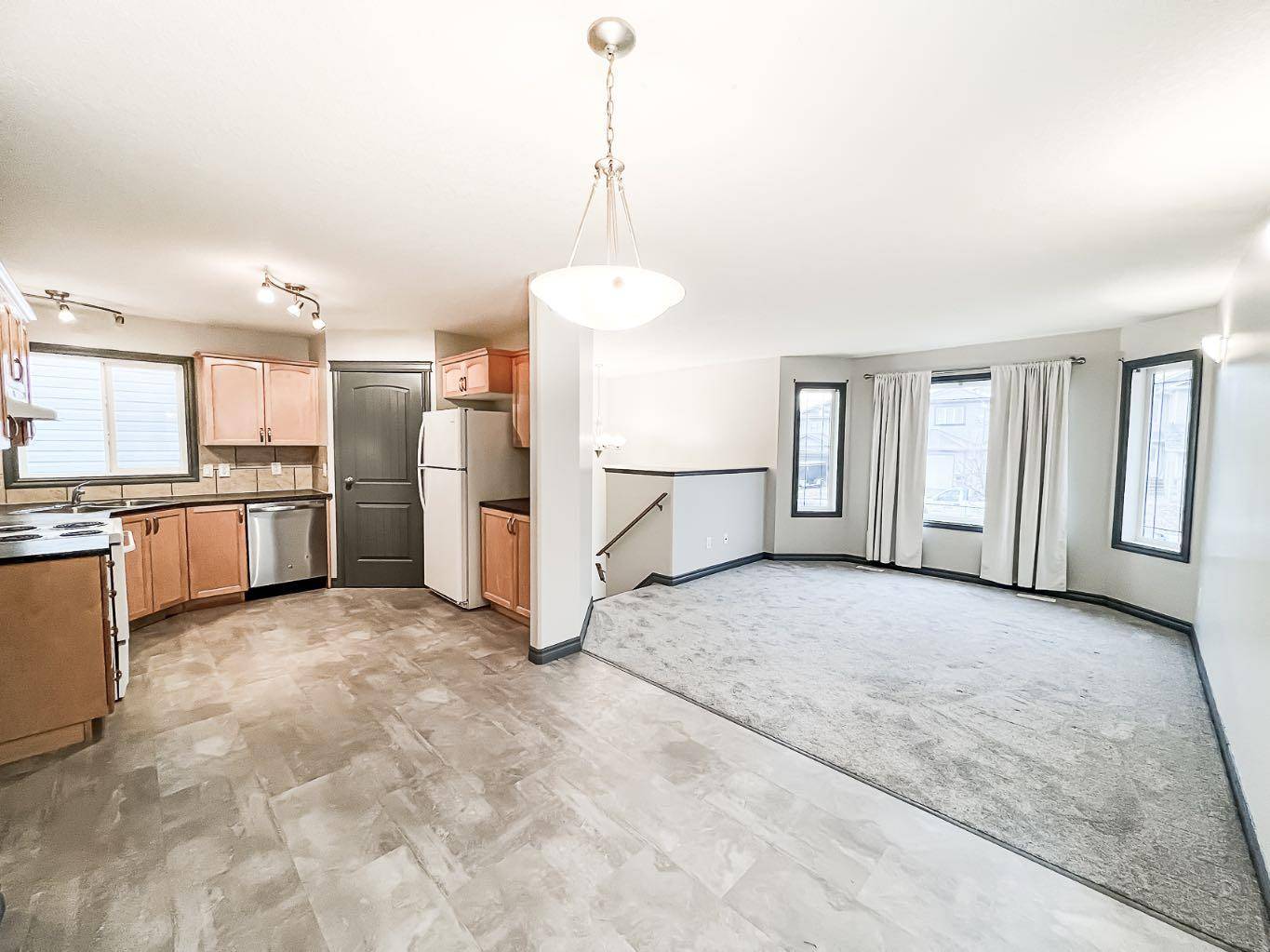 Grande Prairie, AB T8W 0A9,25 Pinnacle XING