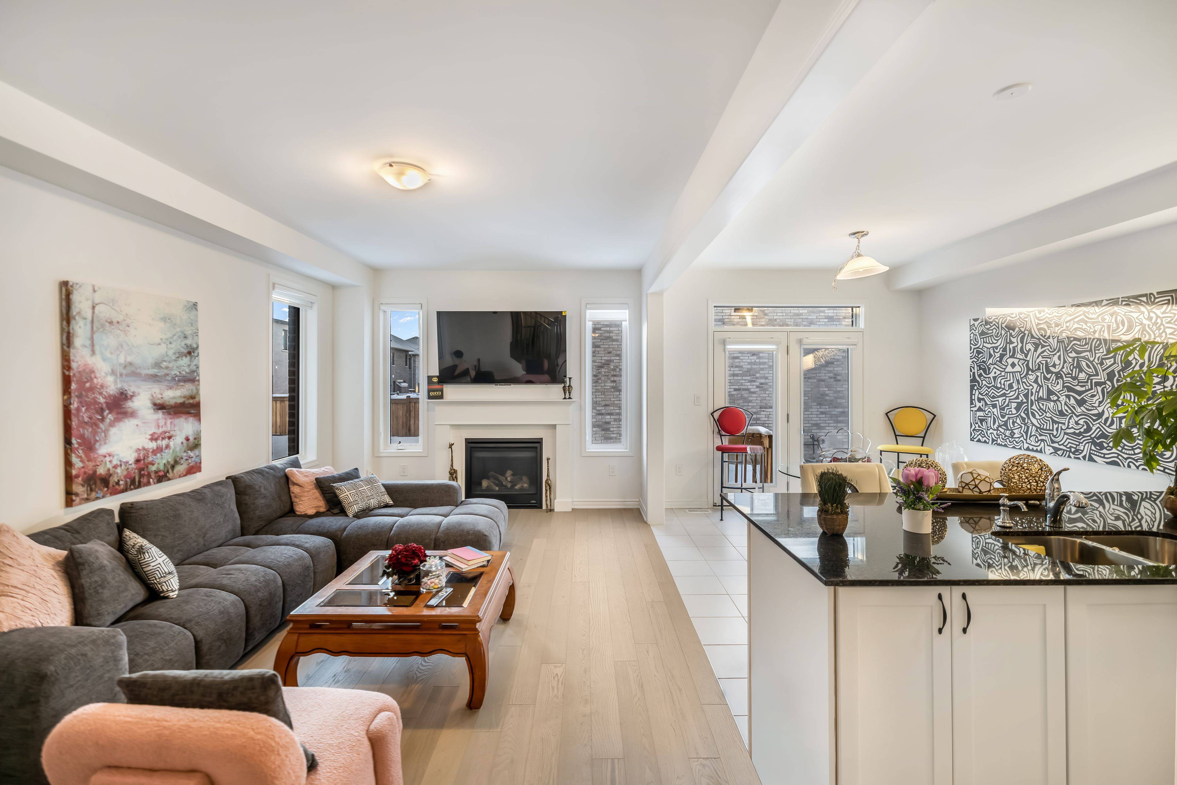 Pickering, ON L1X 0N9,1558 Scarlett TRL