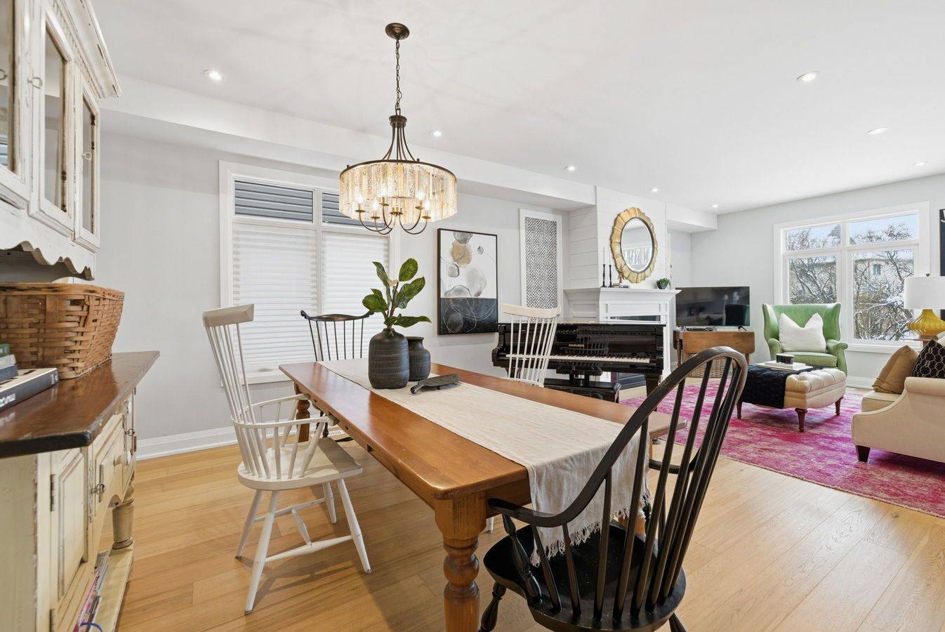 Scugog, ON L9L 1C6,579 Victoria ST