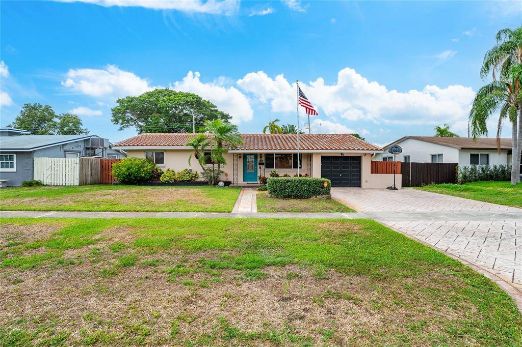 Hollywood, FL 33021,1512 E Hawthorne Cir