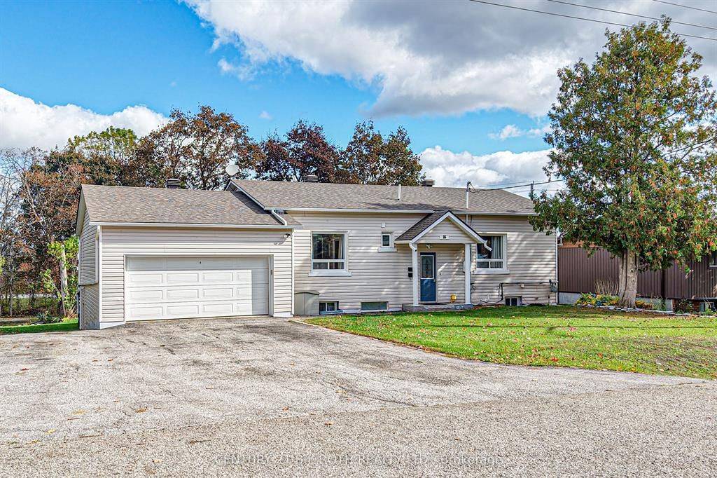 Orillia, ON L3V 4A9,16 First ST