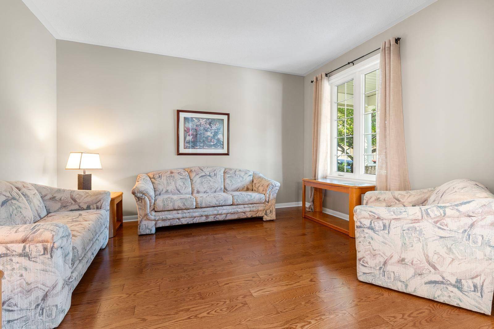 Milton, ON L9T 5M2,700 Auger TER