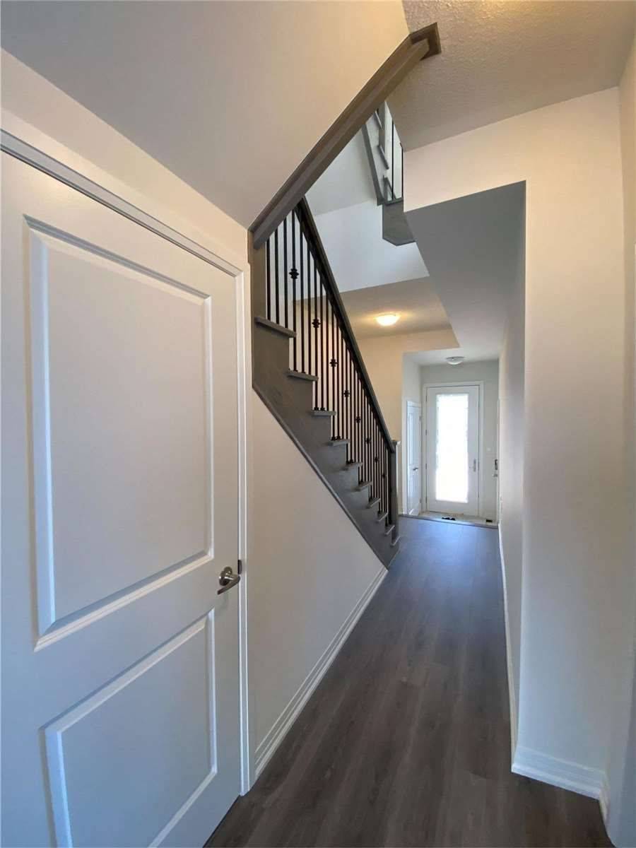 Brampton, ON L6P 4P4,120 Purple Sage DR