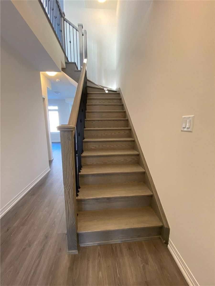 Brampton, ON L6P 4P4,120 Purple Sage DR