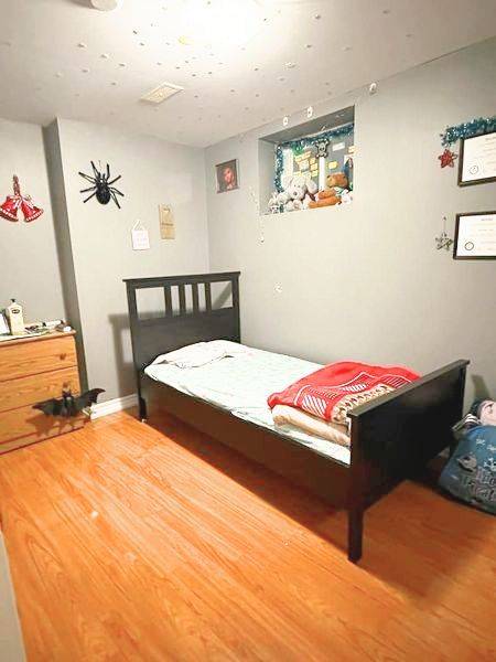 Brampton, ON L7A 2B4,55 Peachleaf CRES