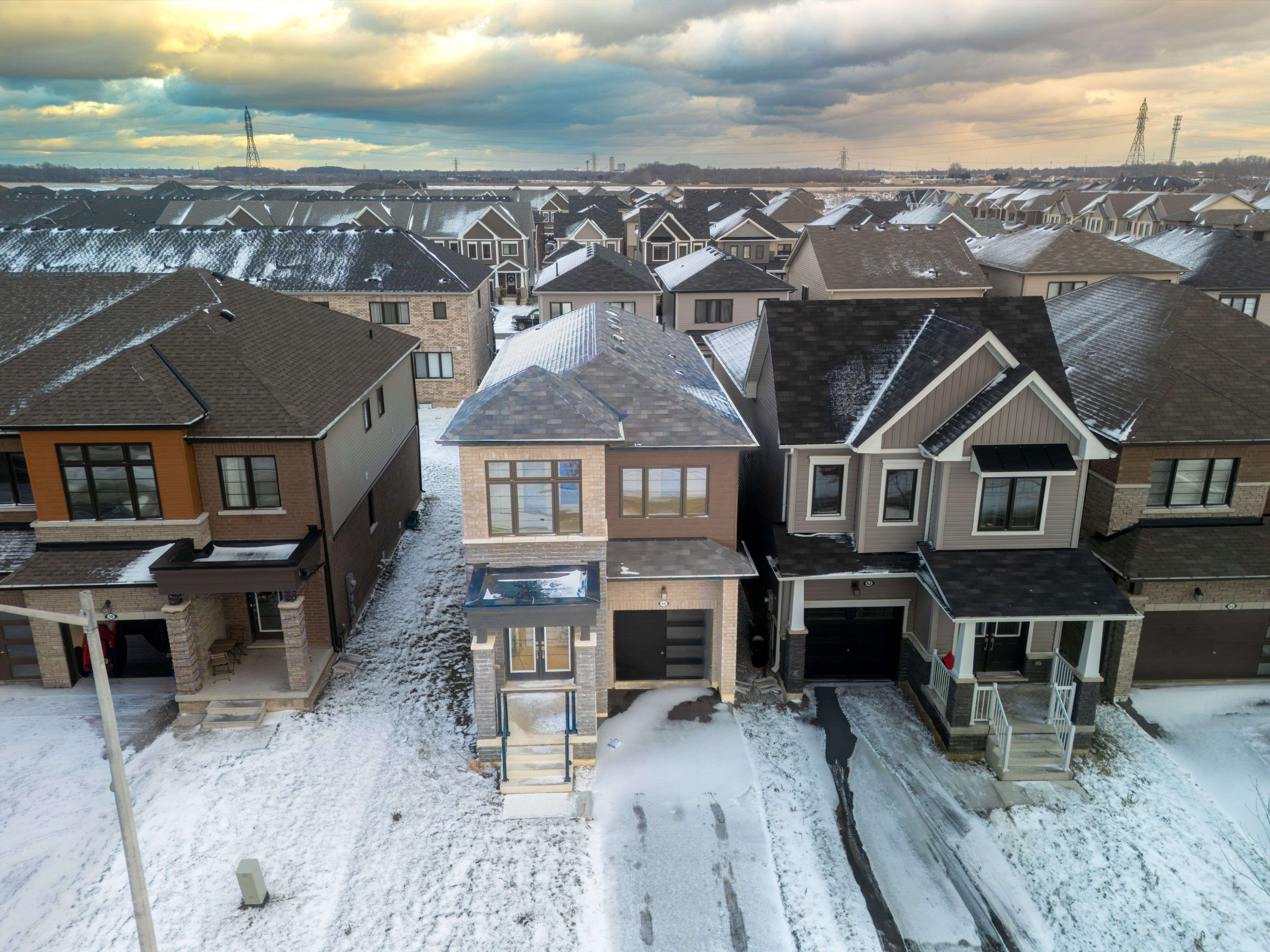 Thorold, ON L2V 0K9,60 Concord DR