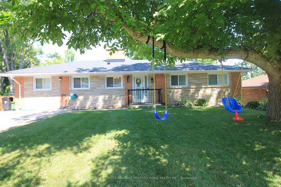 London North, ON N6H 3B9,133 Deer Park CIR W