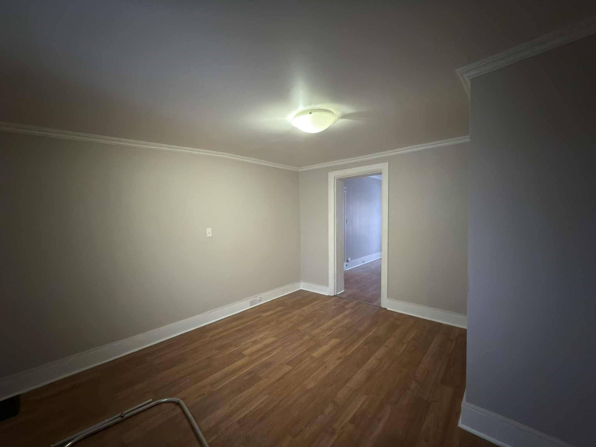 Brockville, ON K6V 1P2,6 Pearl ST E ##2