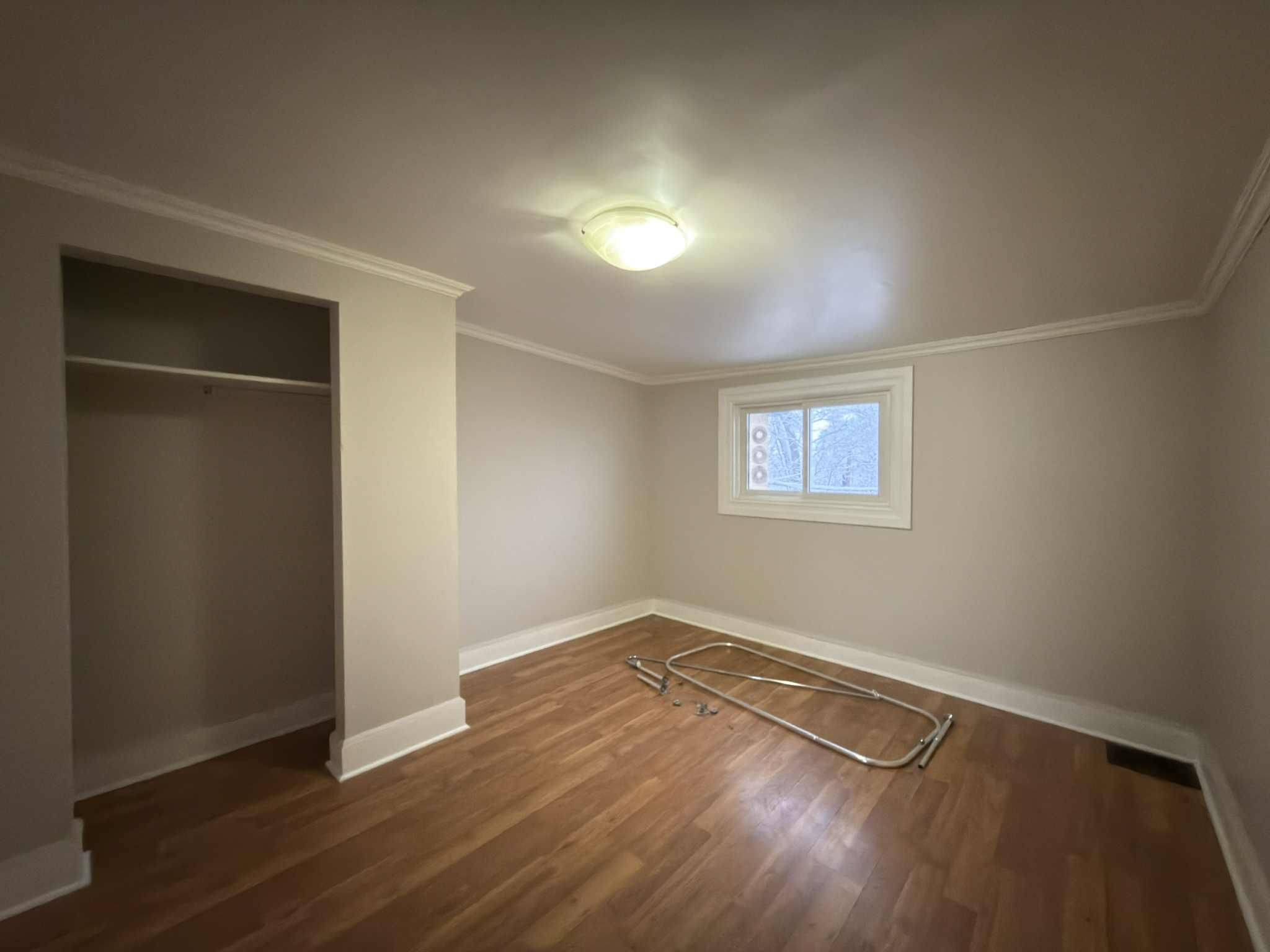 Brockville, ON K6V 1P2,6 Pearl ST E ##2