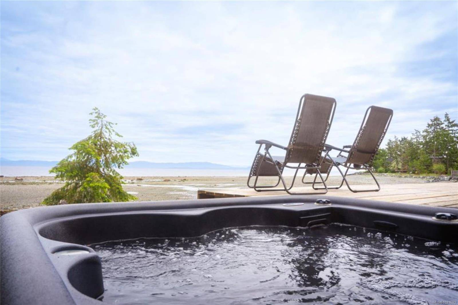 Bowser, BC V0R 1G0,6641 Island Hwy W