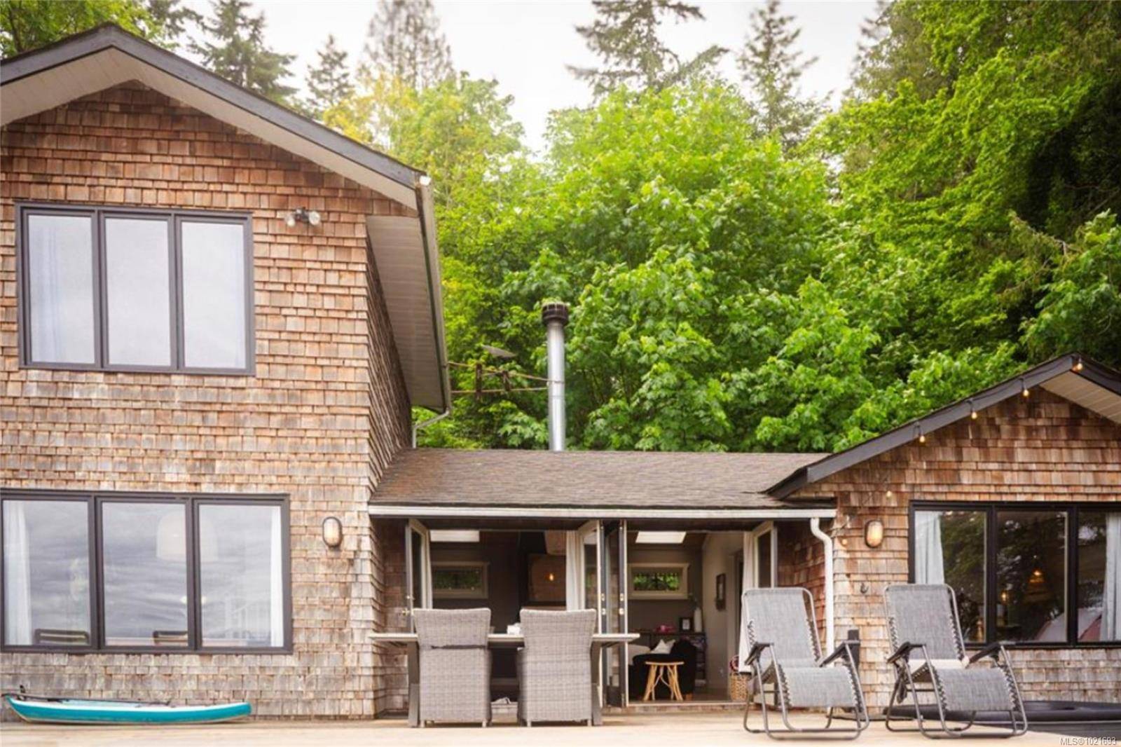 Bowser, BC V0R 1G0,6641 Island Hwy W