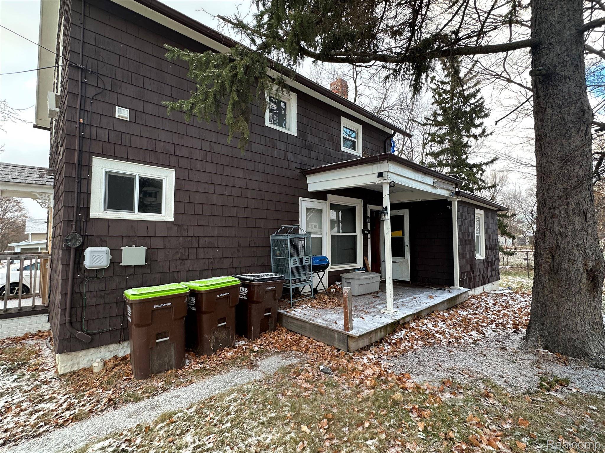 Adrian, MI 49221,717 Bristol ST