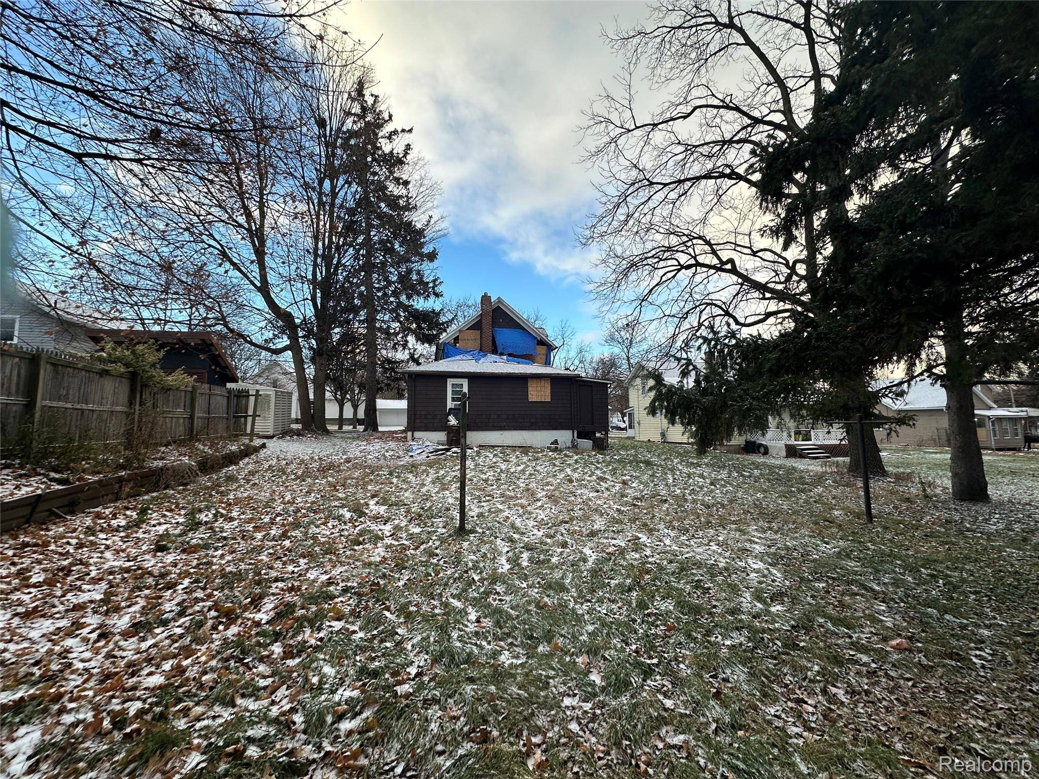 Adrian, MI 49221,717 Bristol ST