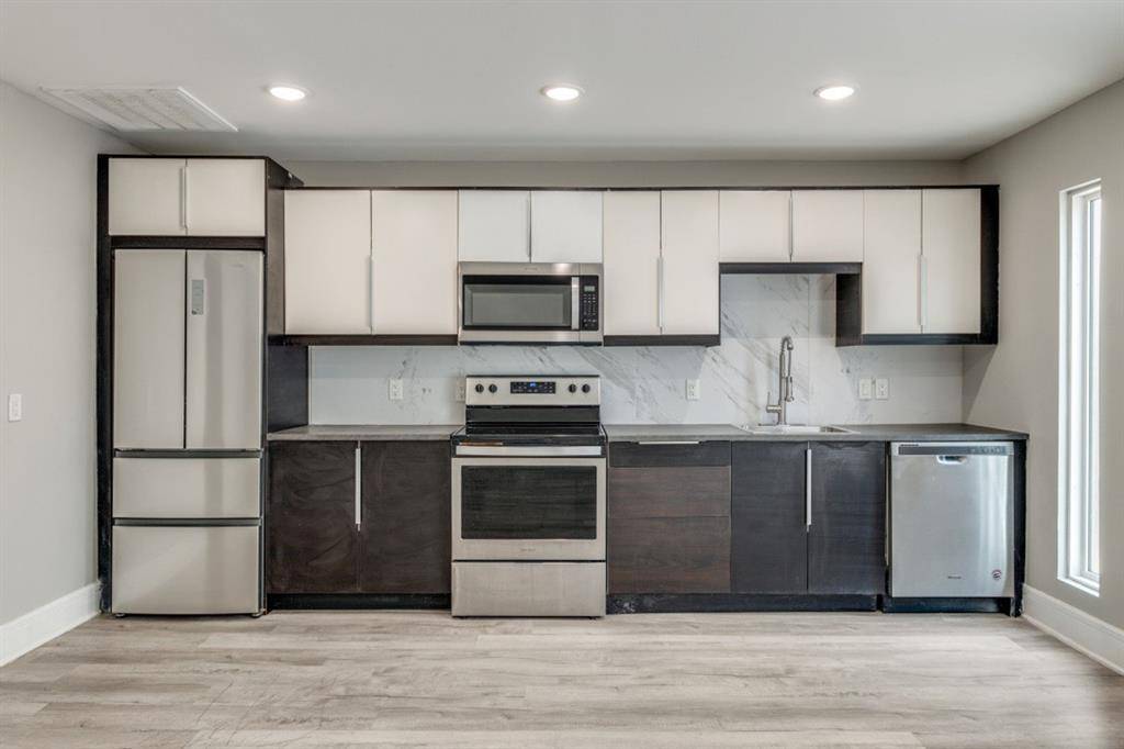 Dallas, TX 75206,4915 Bryan Street #205