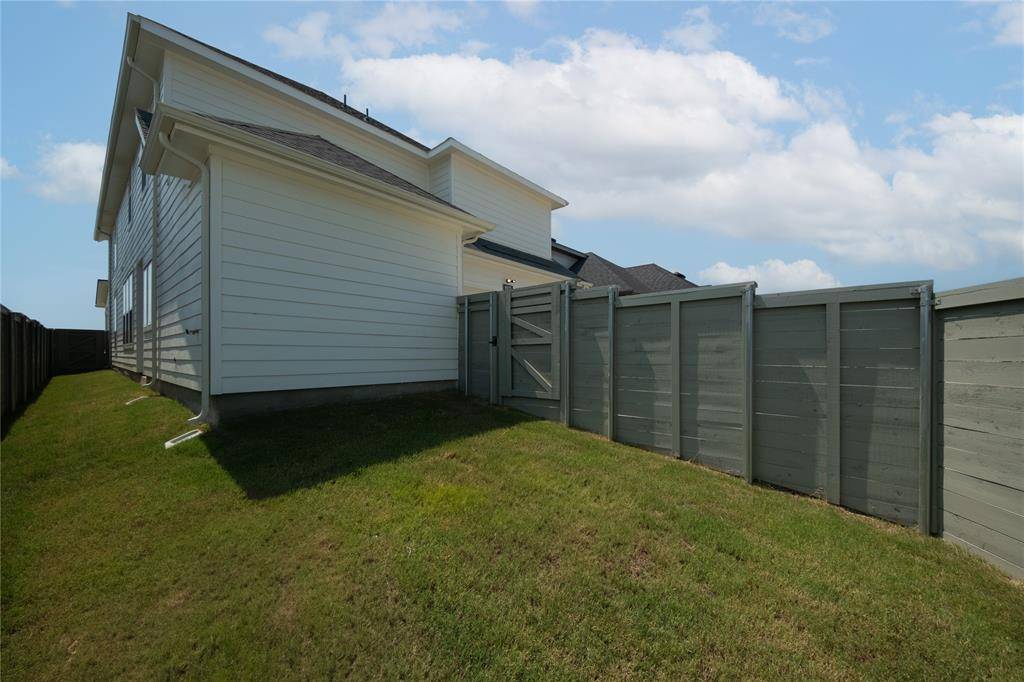 Justin, TX 76247,8925 Acorn Avenue