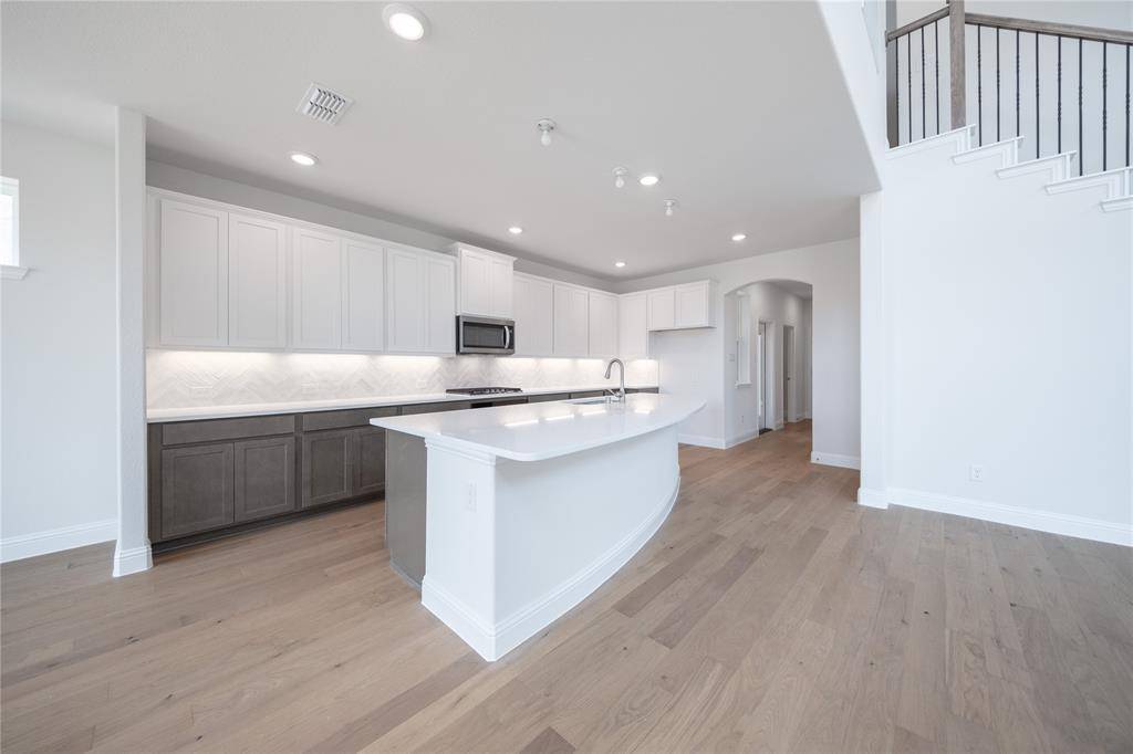 Justin, TX 76247,8925 Acorn Avenue