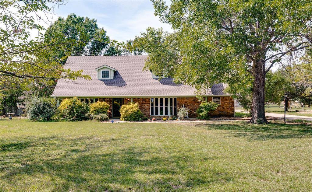 Denton, TX 76207,2001 N Lariat Road