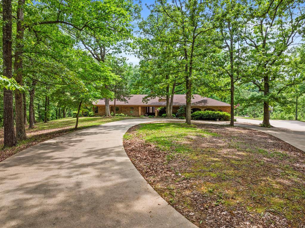 Winnsboro, TX 75494,351 Private Road 8572