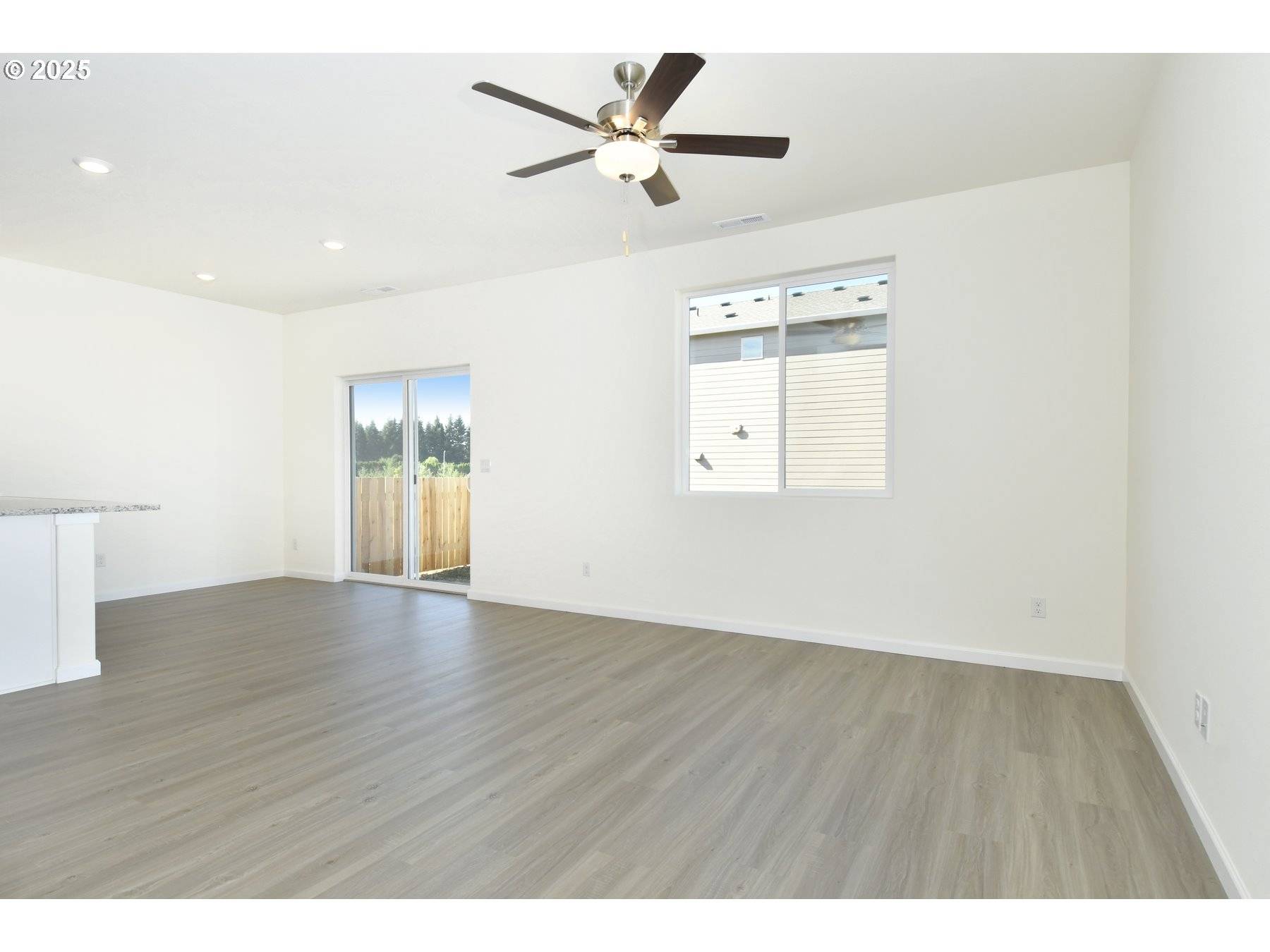 Gresham, OR 97080,3901 SW DUNIWAY LN