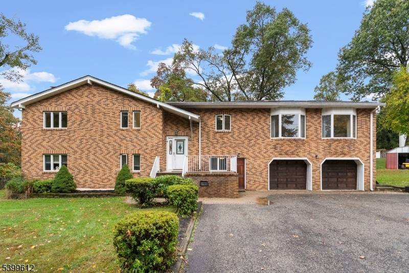 Randolph Twp., NJ 07869,12 Birch St