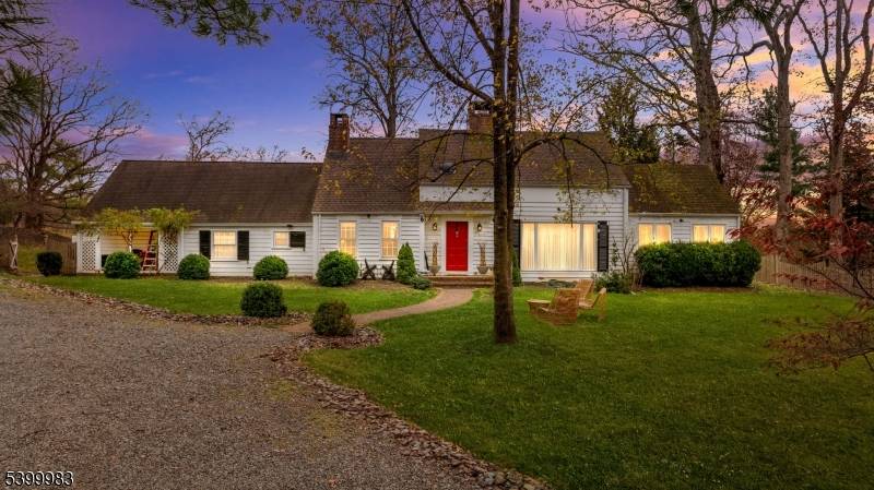 Bedminster Twp., NJ 07921,300 Old Farm Rd