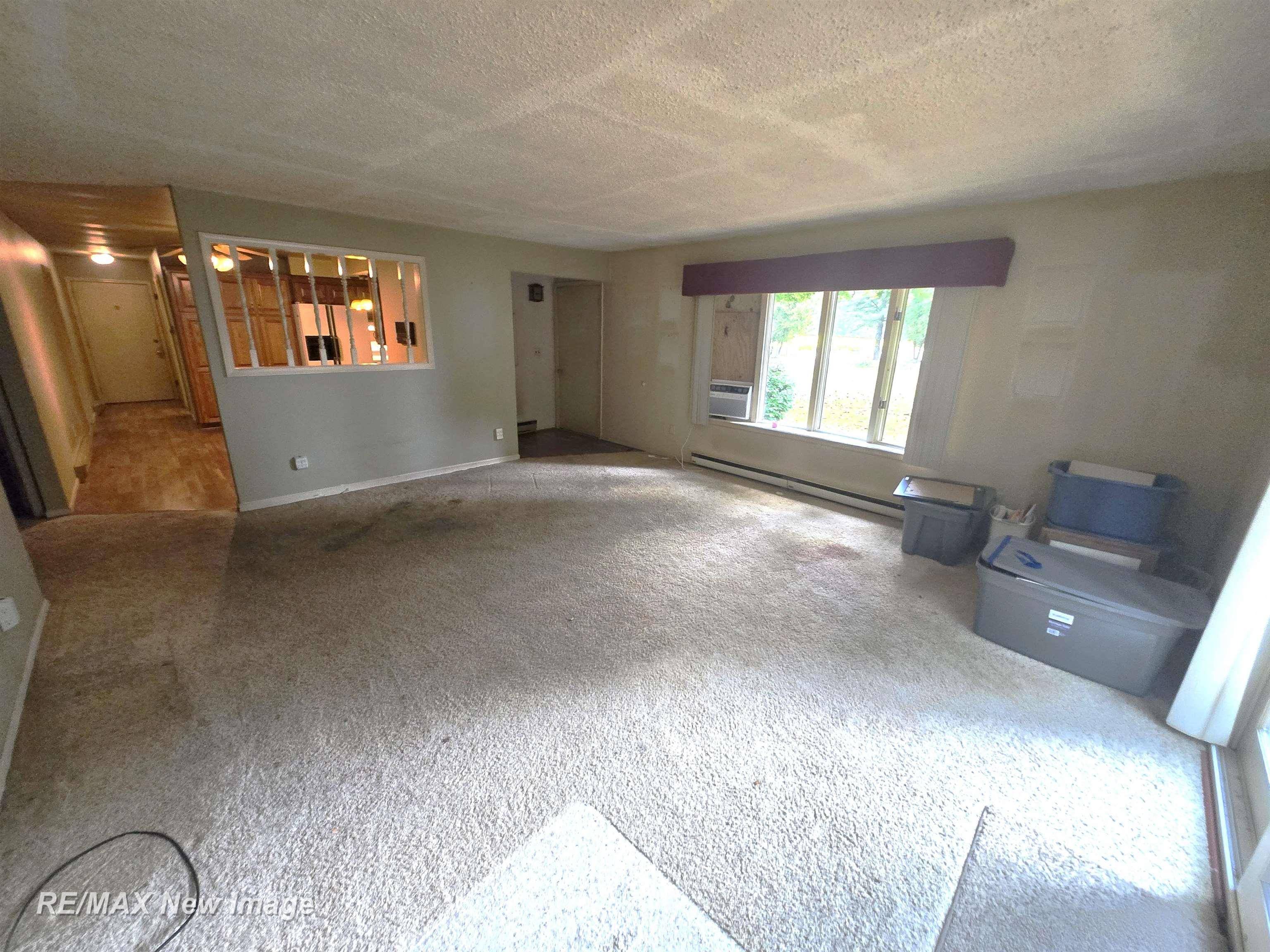 Saint Charles, MI 48655,8700 S Hemlock RD