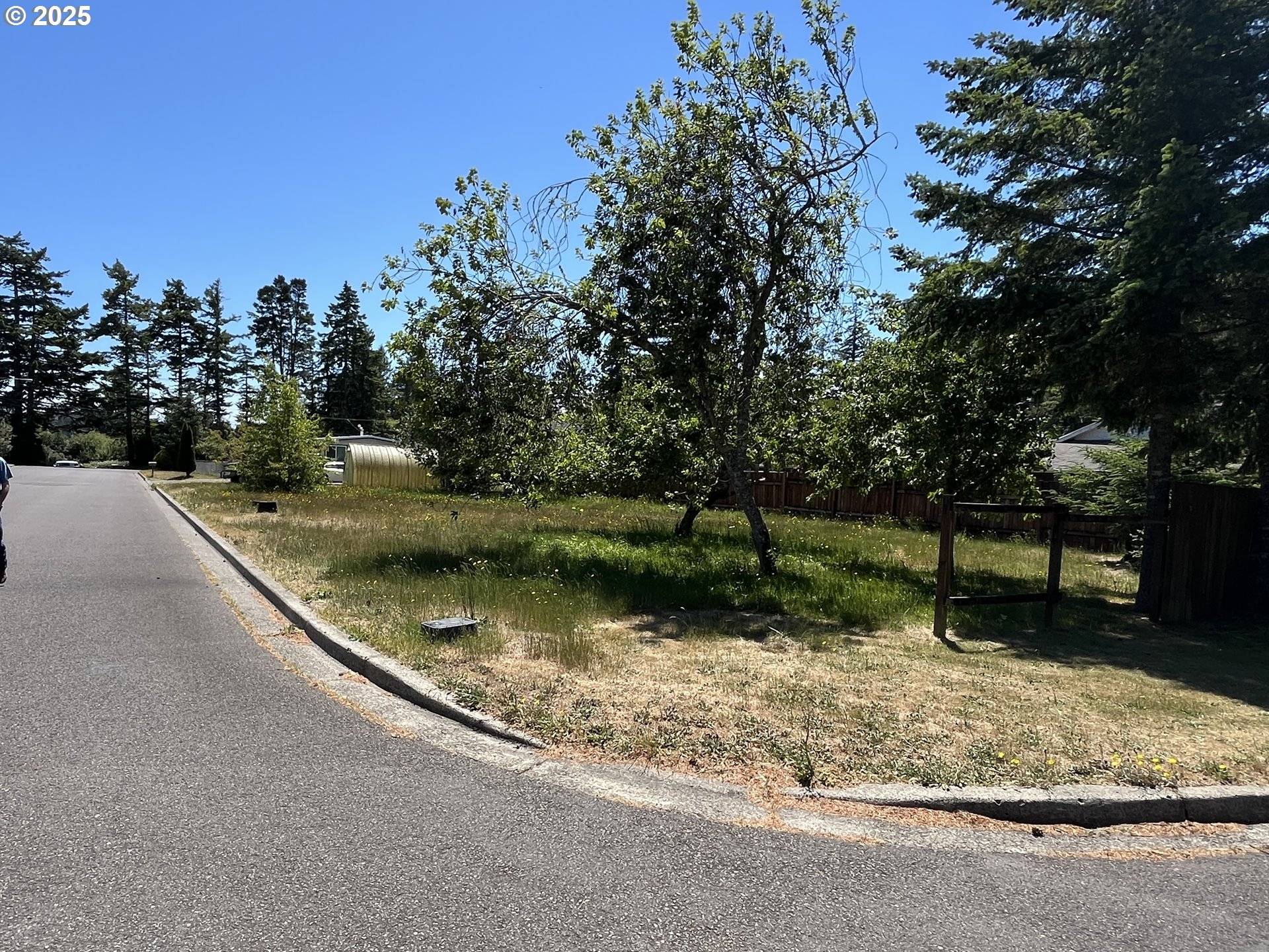 Florence, OR 97439,Tamarack