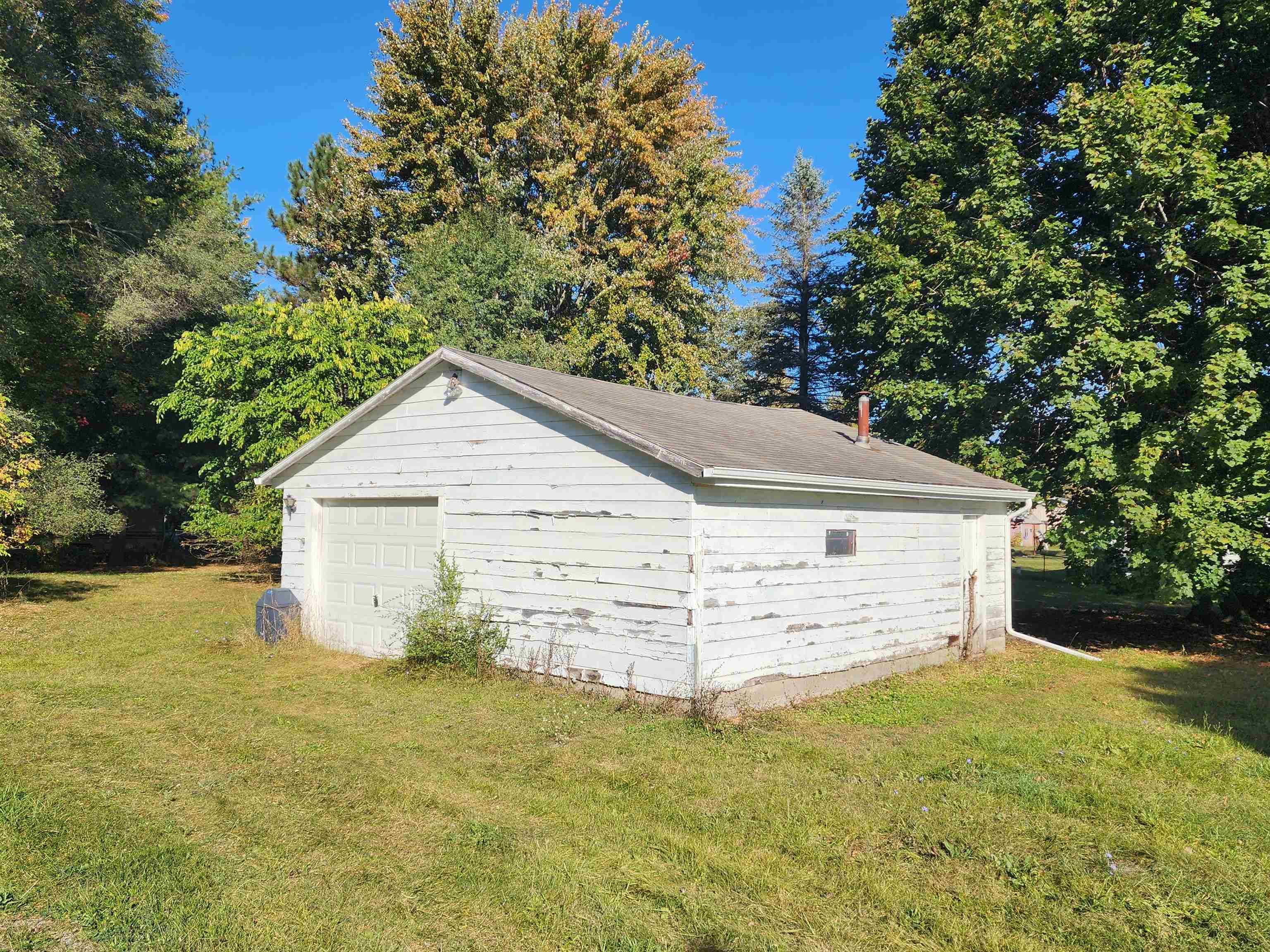 Riverdale, MI 48877,6351 Mill ST