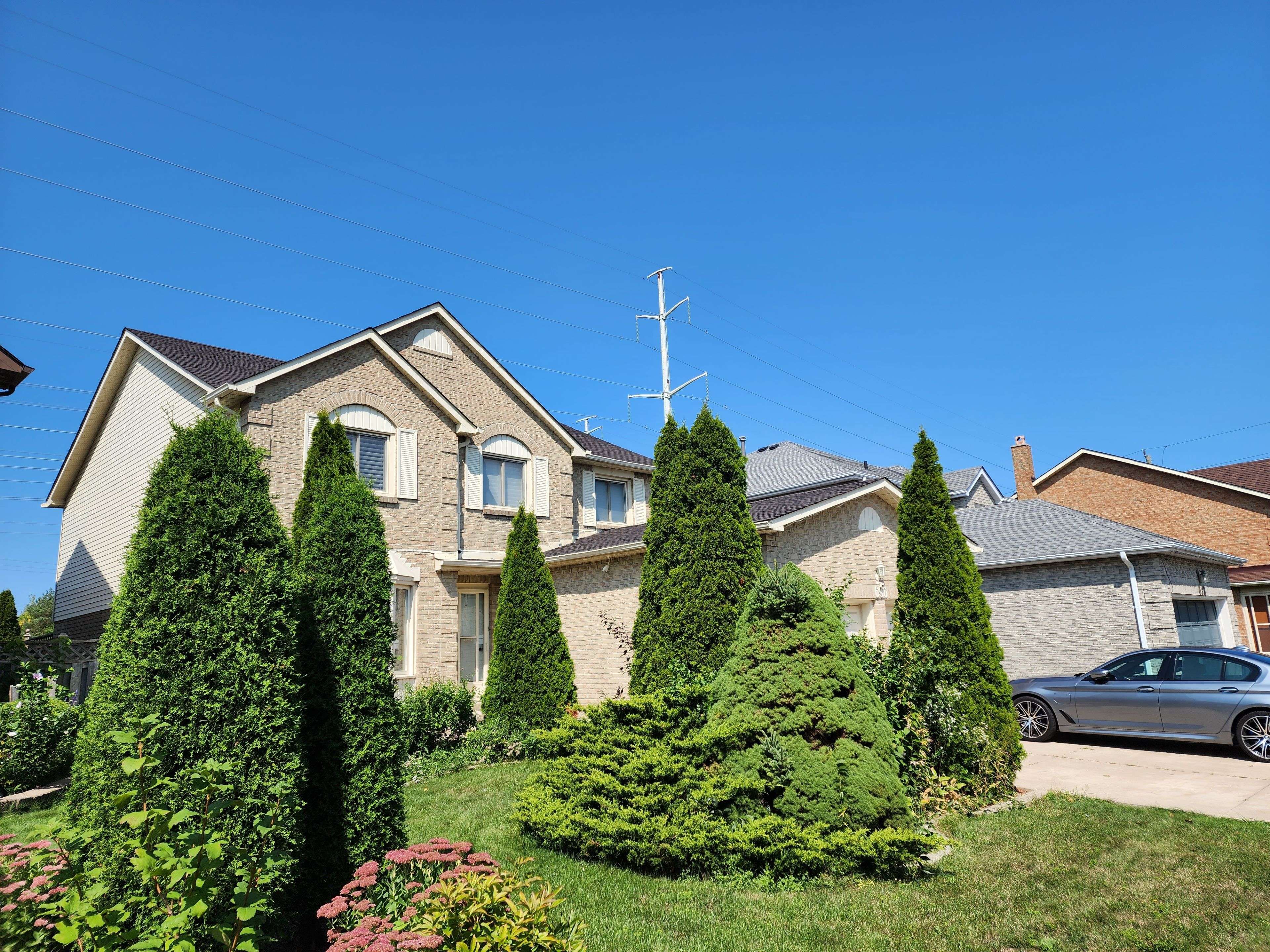 Pickering, ON L1X 1L6,696 Amaretto AVE #main