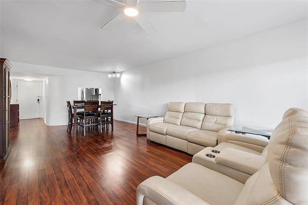 Sunrise, FL 33351,3955 N Nob Hill Rd #404