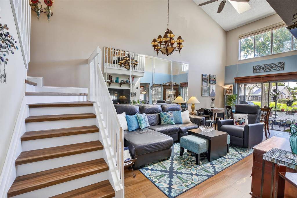 Deerfield Beach, FL 33442,2052 Discovery Cir E